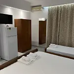 Biraci アパートホテル クサミル