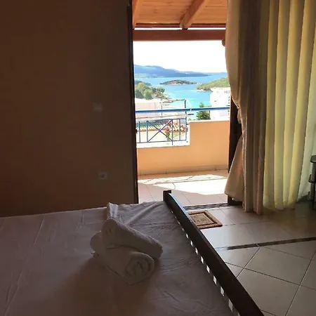 Biraci アパートホテル